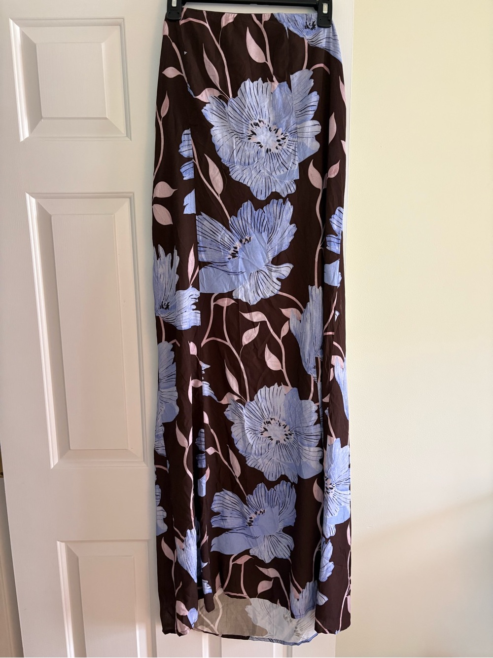 Petal + Pup Floral Maxi Dress (size L)